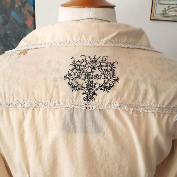 Miss Me Soft Yellow Western Floral Snap Front Blouse Size Medium - Picture 8 of 16